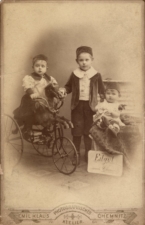 Kurt, Max and Gertrud Häfner circa 1893