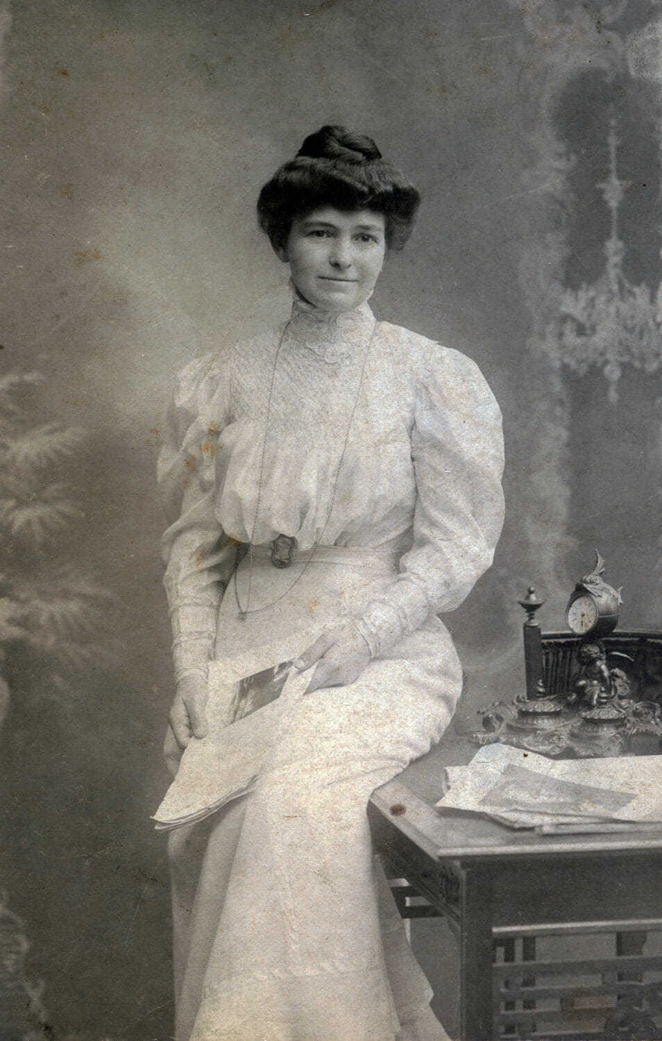 Klara Leidhold circa 1895